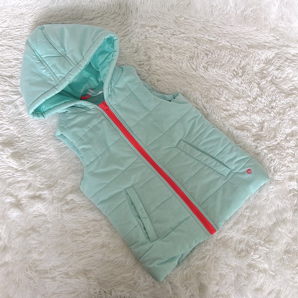 90 Degrees Hooded Puffy Vest